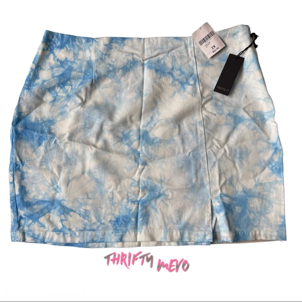Blue tie-dye skirt